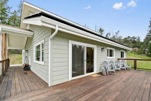 411 Midway Ranch Road, Boulder Creek, CA 95006