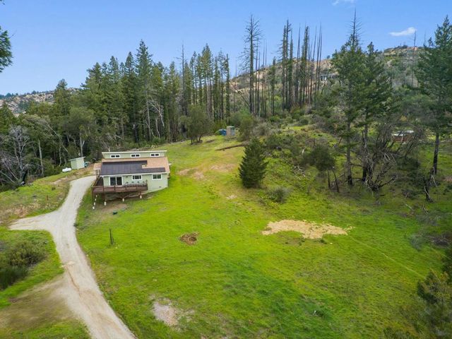 411 Midway Ranch Road, Boulder Creek, CA 95006