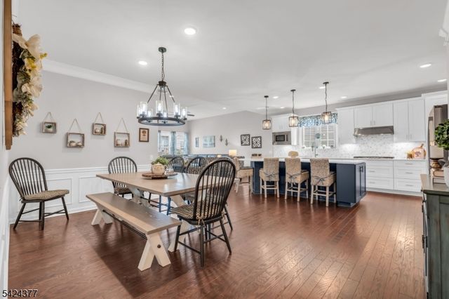 71 Sullivan Road, Raritan Twp., NJ 08822