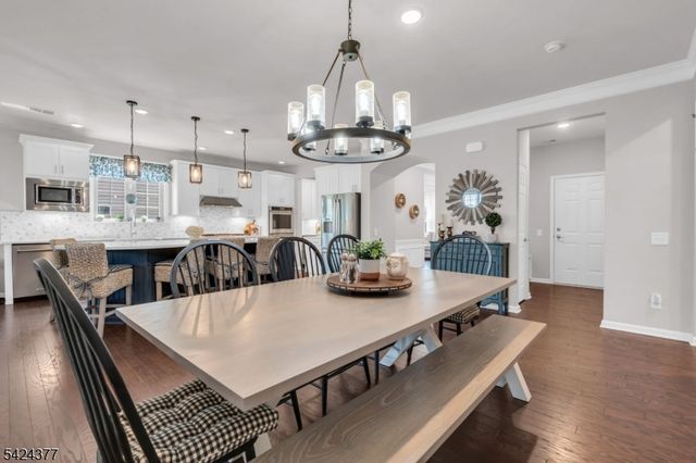71 Sullivan Road, Raritan Twp., NJ 08822