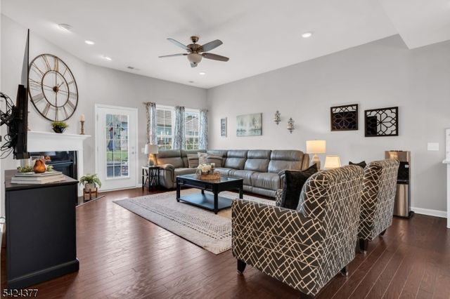 71 Sullivan Road, Raritan Twp., NJ 08822