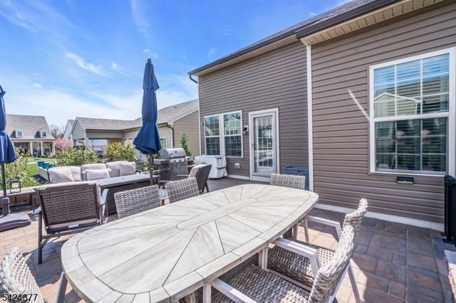 71 Sullivan Road, Raritan Twp., NJ 08822