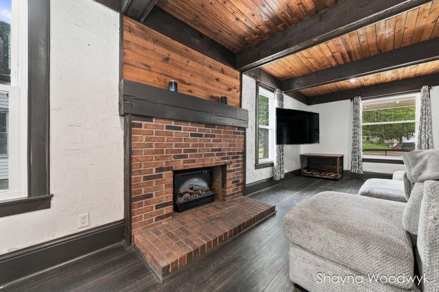 312 S Irving Street, Greenville, MI 48838