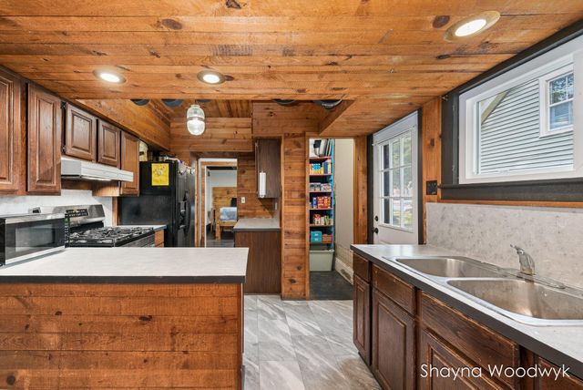 312 S Irving Street, Greenville, MI 48838