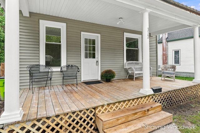 312 S Irving Street, Greenville, MI 48838
