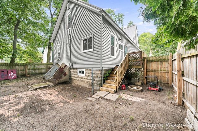 312 S Irving Street, Greenville, MI 48838