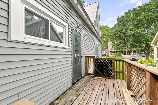 312 S Irving Street, Greenville, MI 48838
