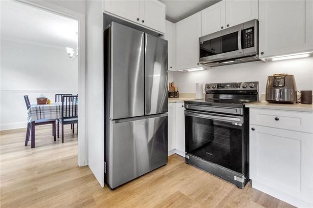 5800 Cedar SW Lane, Mableton, GA 30126