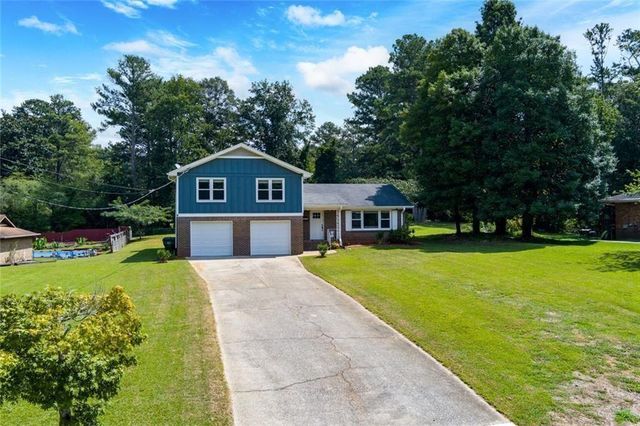 5800 Cedar SW Lane, Mableton, GA 30126