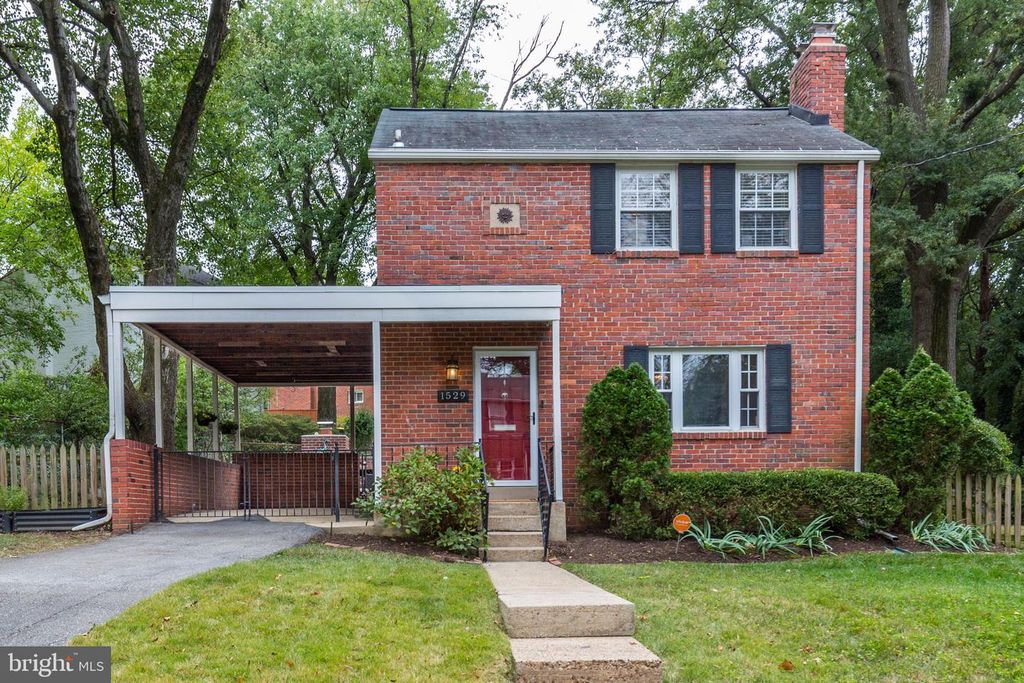1529 ELSON ST, Takoma Park, MD 20912