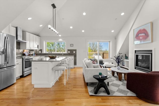 66 Wyman Street 2, Boston, MA 02130