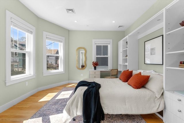 66 Wyman Street 2, Boston, MA 02130