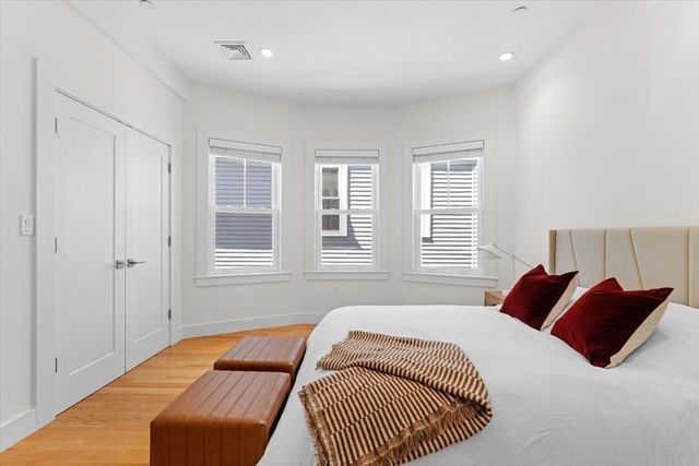 66 Wyman Street 2, Boston, MA 02130