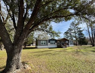473 Firelane S, Livingston, TX 77351