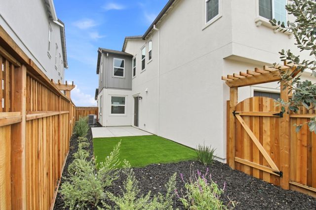 1542 N Central Parkway, Mountain House, CA 95391