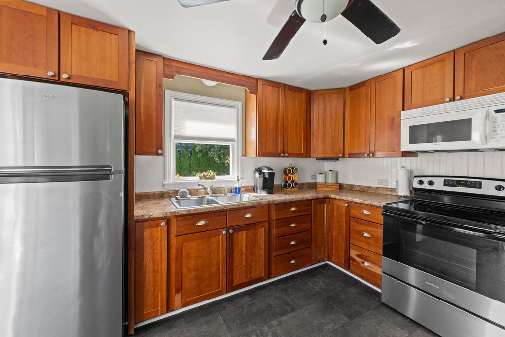 97 Providence Avenue, South Portland, ME 04106 — photo 5