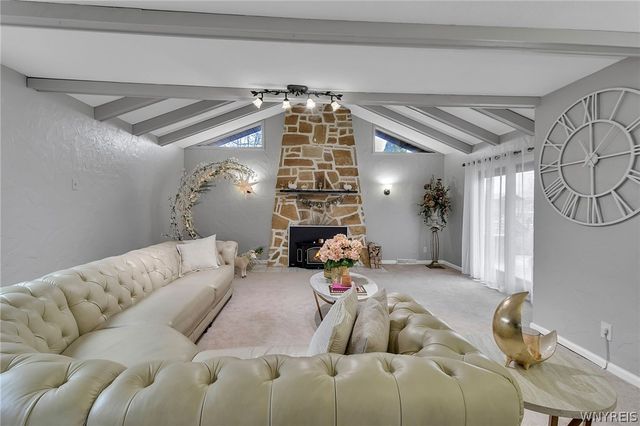 660 South Colony Road, Grand Island, NY 14072