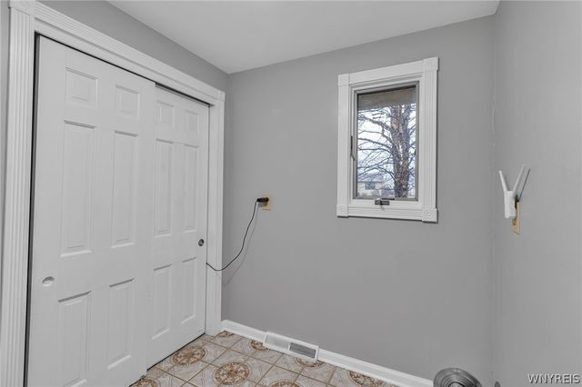 660 South Colony Road, Grand Island, NY 14072