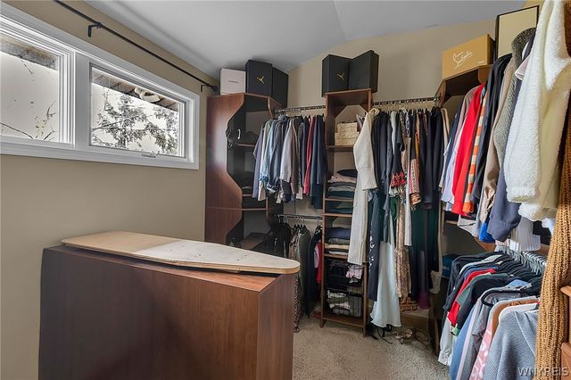 660 South Colony Road, Grand Island, NY 14072