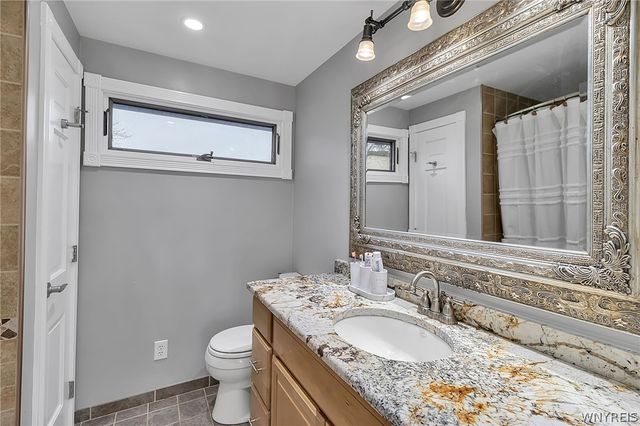 660 South Colony Road, Grand Island, NY 14072