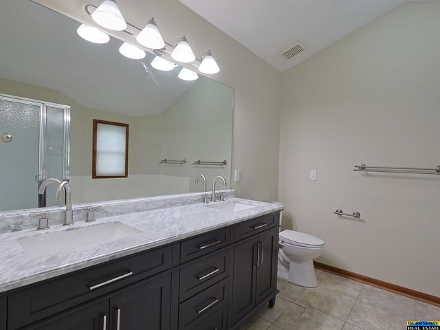 4417 S 149 Terrace, Omaha, NE 68137