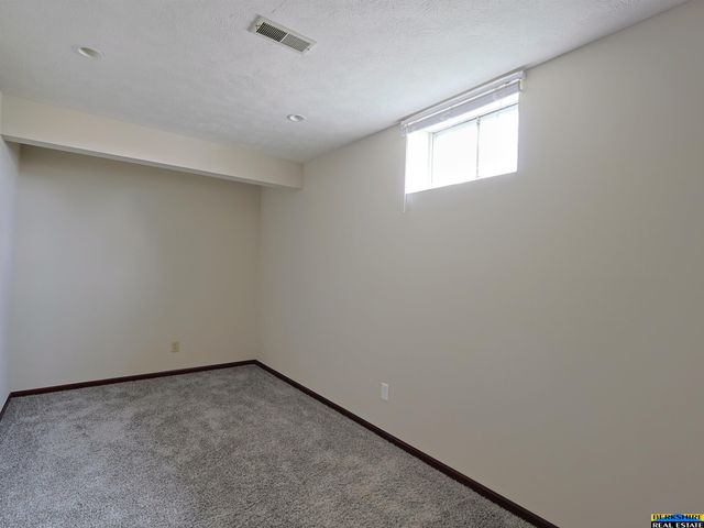 4417 S 149 Terrace, Omaha, NE 68137