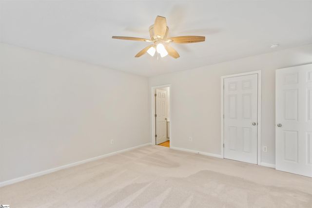 208 Mcconnell Road, Taylors, SC 29687