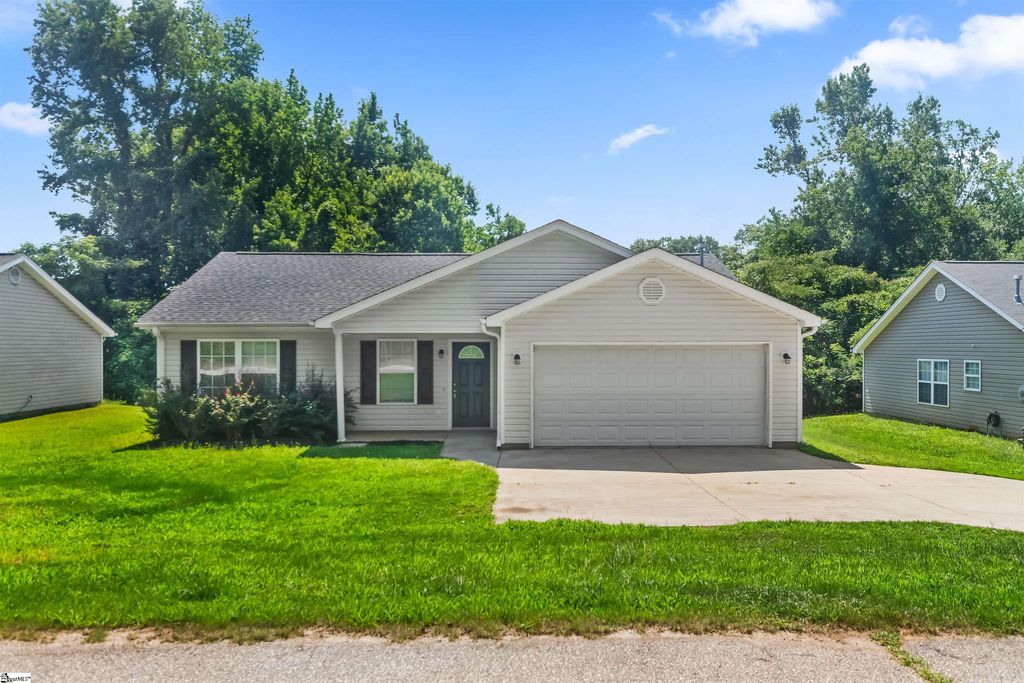 208 Mcconnell Road, Taylors, SC 29687