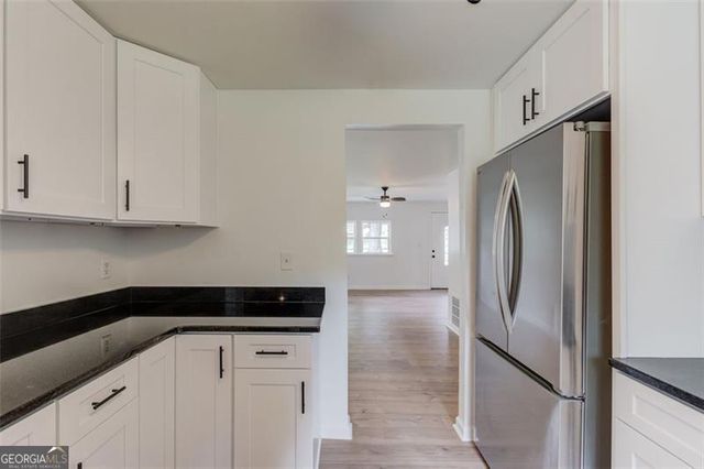 5266 LONG GREEN Lane, Stone Mountain, GA 30088