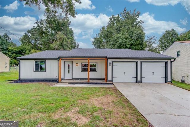 5266 LONG GREEN Lane, Stone Mountain, GA 30088