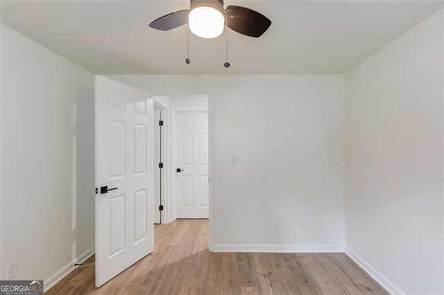 5266 LONG GREEN Lane, Stone Mountain, GA 30088