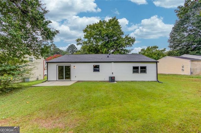 5266 LONG GREEN Lane, Stone Mountain, GA 30088