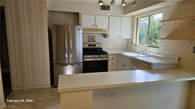 1047 Westminster Avenue, Las Vegas, NV 89119