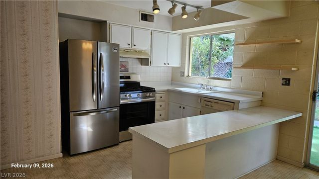 1047 Westminster Avenue, Las Vegas, NV 89119