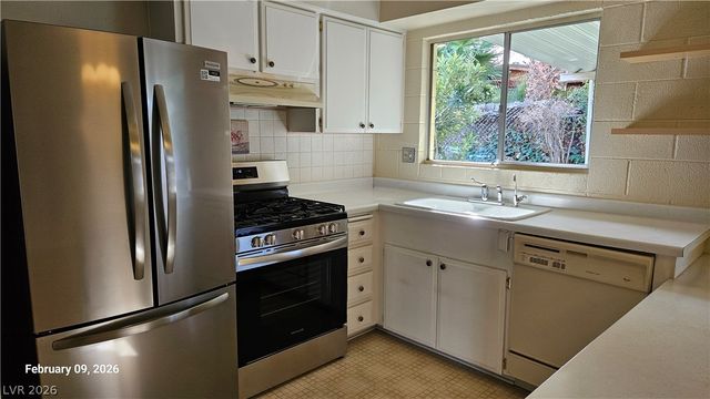 1047 Westminster Avenue, Las Vegas, NV 89119