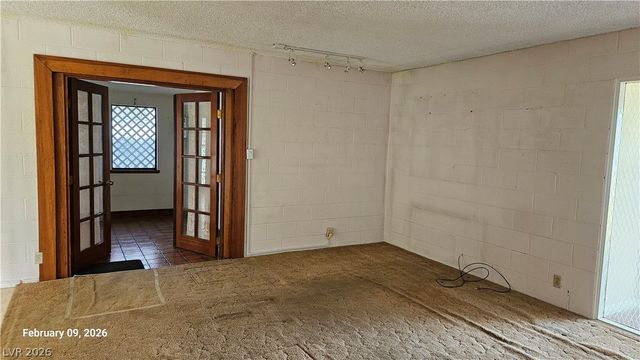 1047 Westminster Avenue, Las Vegas, NV 89119