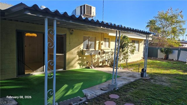 1047 Westminster Avenue, Las Vegas, NV 89119