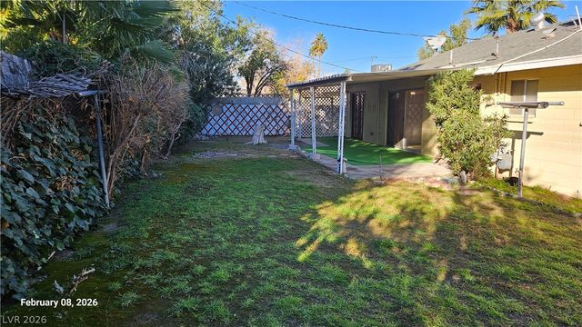 1047 Westminster Avenue, Las Vegas, NV 89119