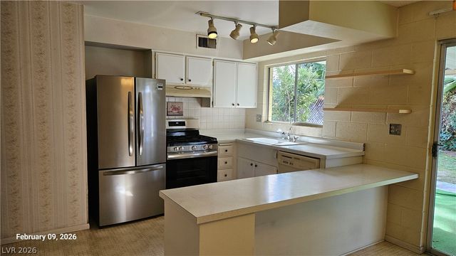 1047 Westminster Avenue, Las Vegas, NV 89119