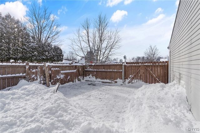 8500 Bayridge Road, Cicero, NY 13039