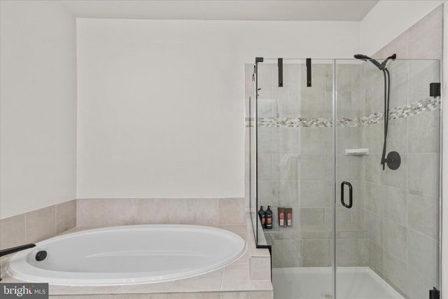 12105 LANDINGS BLVD, Berlin, MD 21811