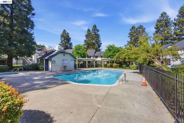 416 Sequim Cmn, Fremont, CA 94539
