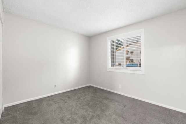 3053 N Oakland Forest Drive 102, Oakland Park, FL 33309