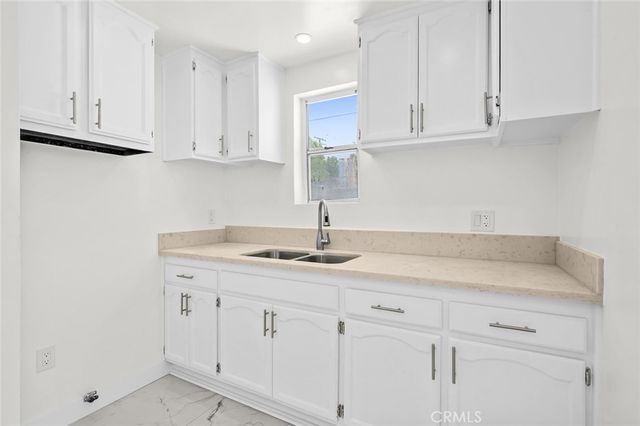 13409 S Largo Avenue, Compton, CA 90222