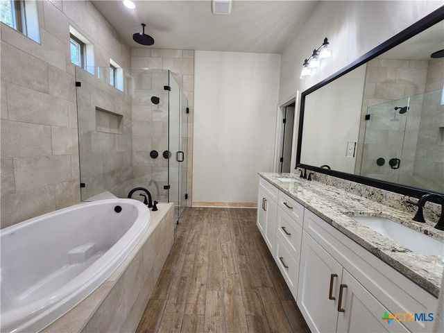 643 Bald Eagle Loop, Salado, TX 76571