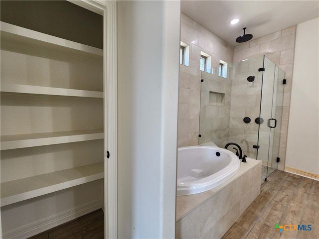 643 Bald Eagle Loop, Salado, TX 76571