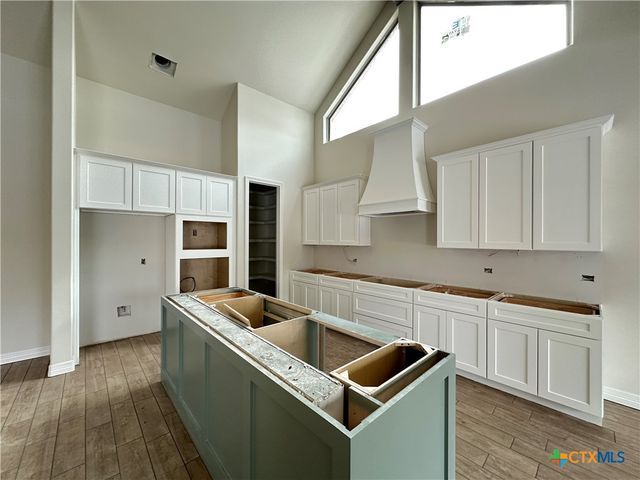 643 Bald Eagle Loop, Salado, TX 76571