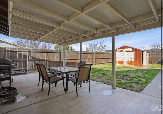 1320 El Rancho Drive, Tehachapi, CA 93561