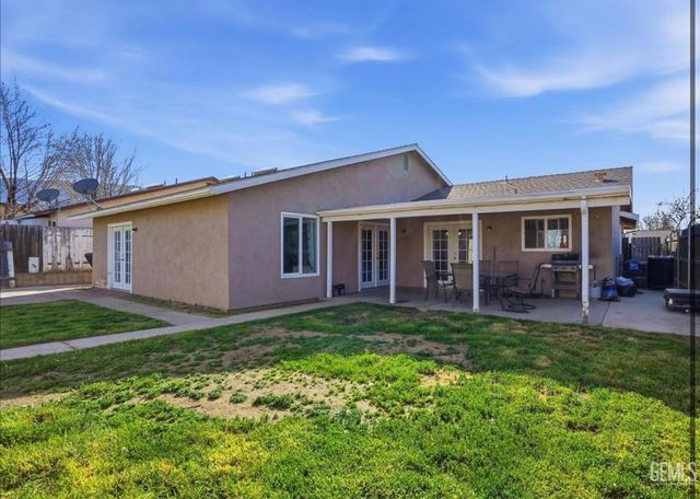 1320 El Rancho Drive, Tehachapi, CA 93561