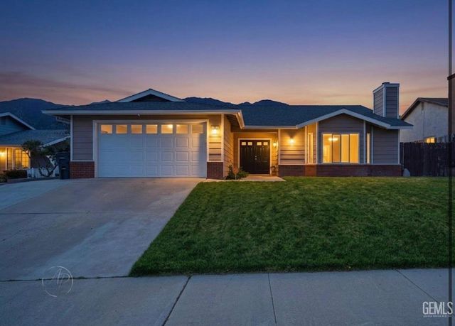 1320 El Rancho Drive, Tehachapi, CA 93561